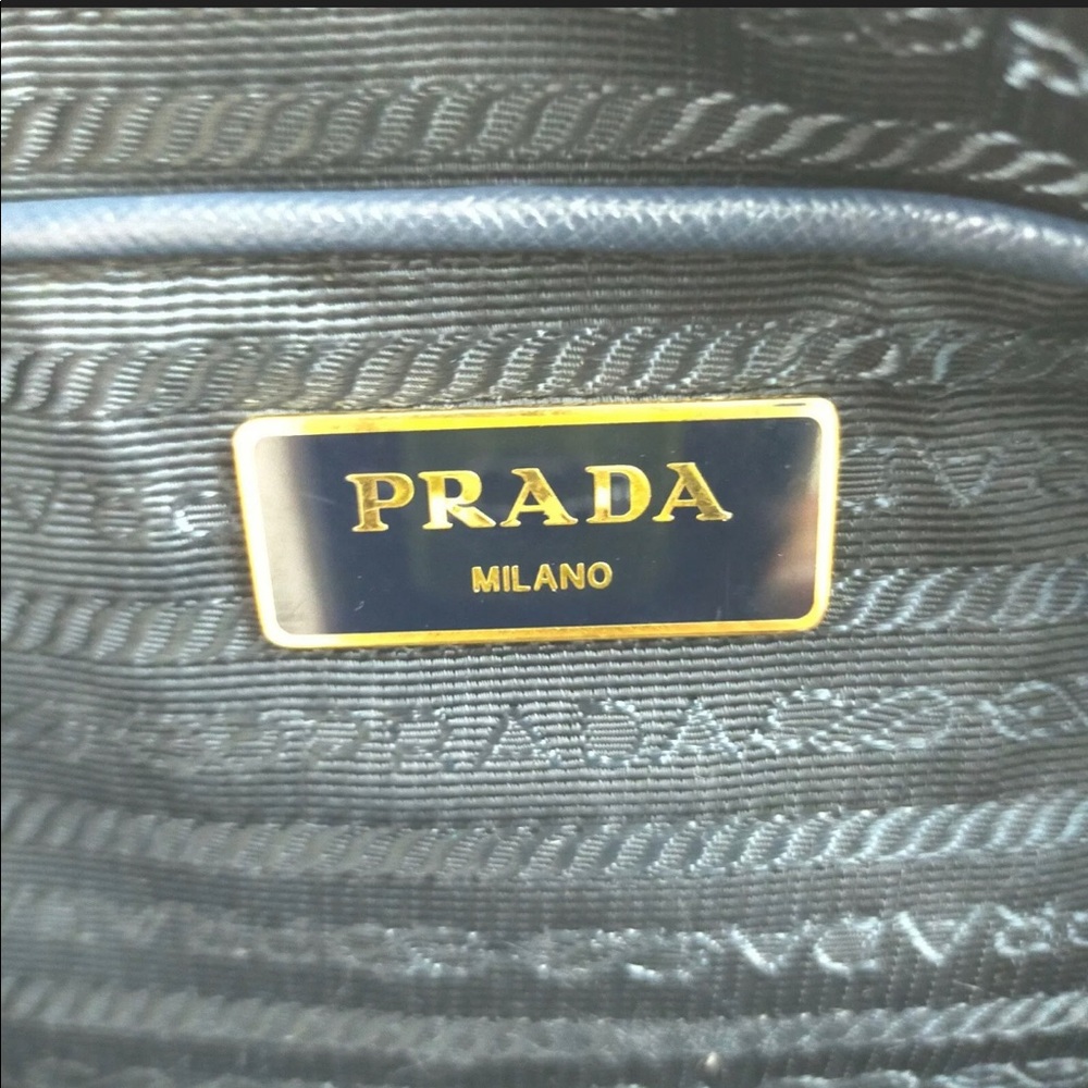 Prada Handbag - Picture 7 of 9